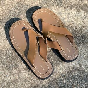 THE ROW Ginza Sandal in Leather Color Caramel